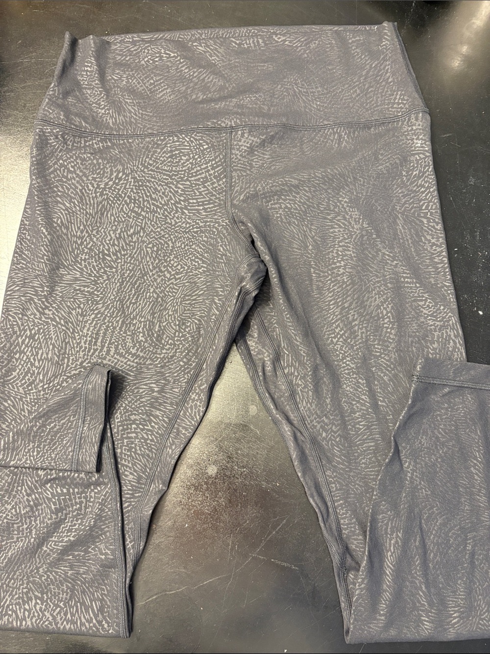 lululemon athletica black size 14 Patterned High-Rise Leggings